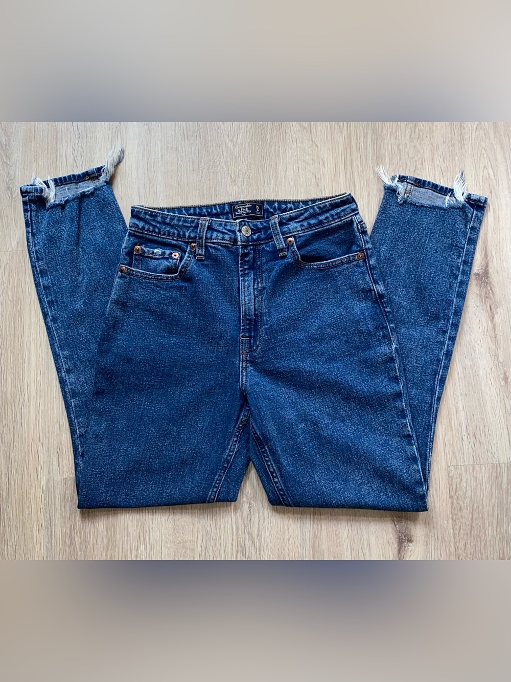 Abercrombie Women’s Jeans - High rise Slim Fit
